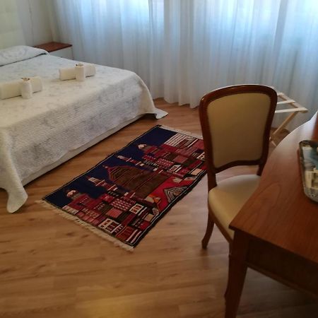 Hotel A Casa Di Luca Werona Zewnętrze zdjęcie