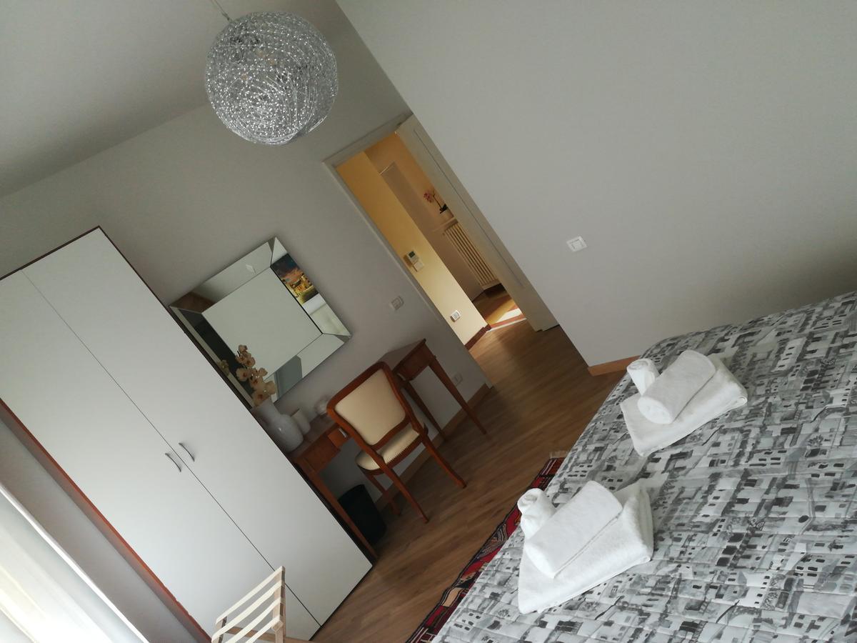Hotel A Casa Di Luca Werona Zewnętrze zdjęcie