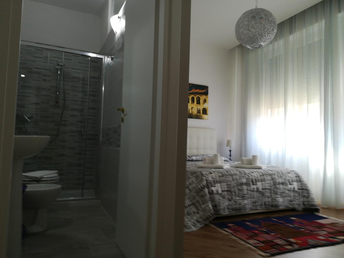 Hotel A Casa Di Luca Werona Zewnętrze zdjęcie