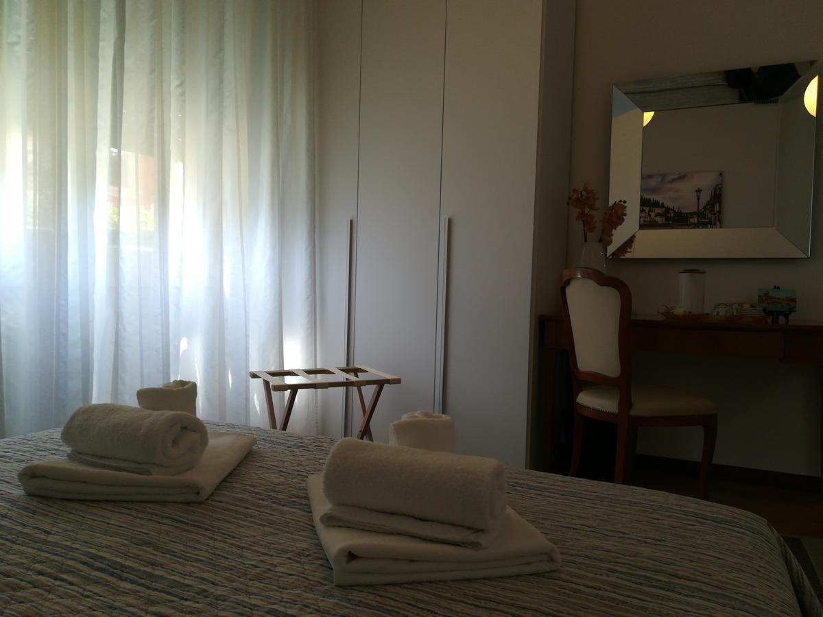 Hotel A Casa Di Luca Werona Zewnętrze zdjęcie