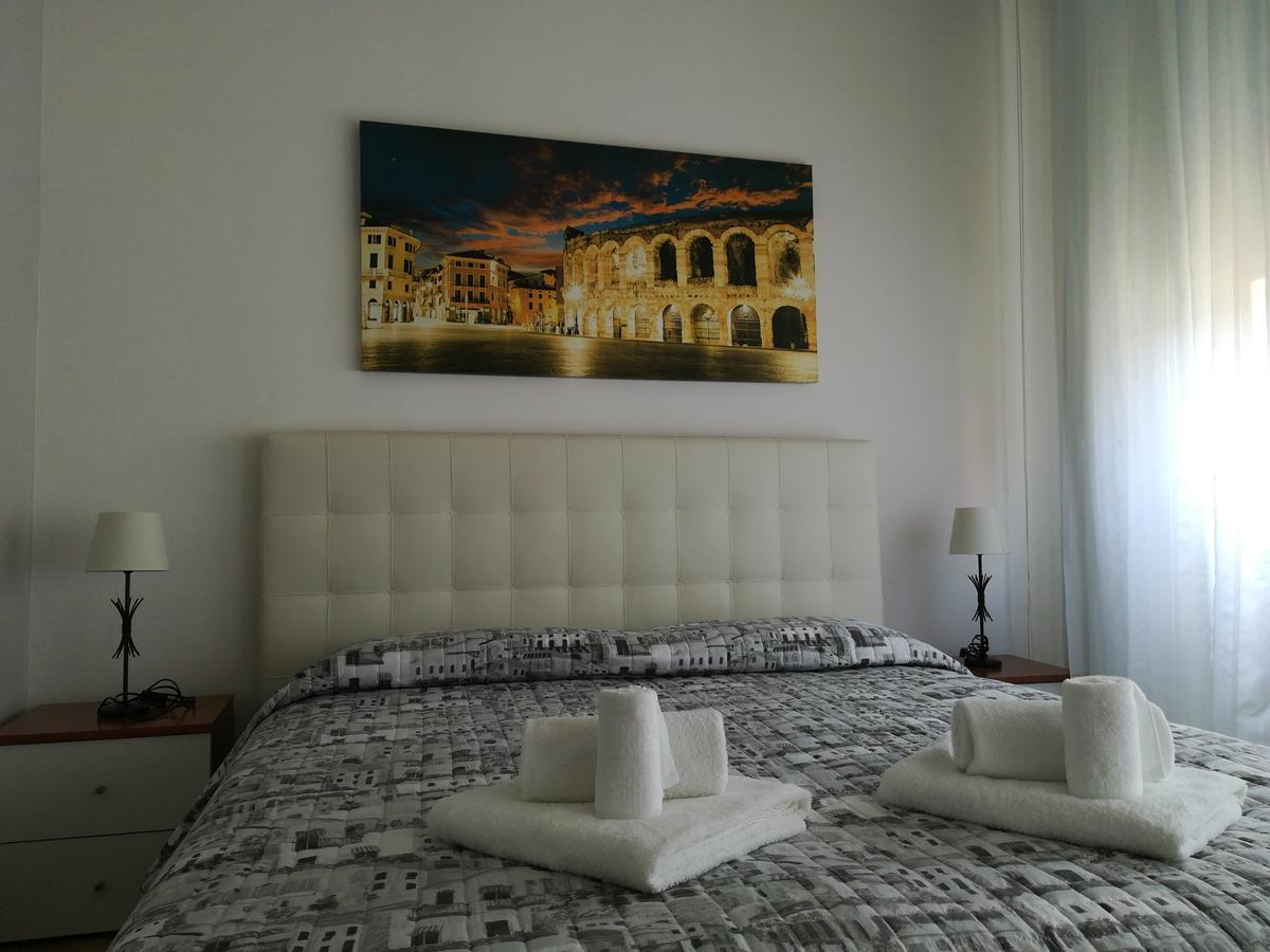 Hotel A Casa Di Luca Werona Zewnętrze zdjęcie