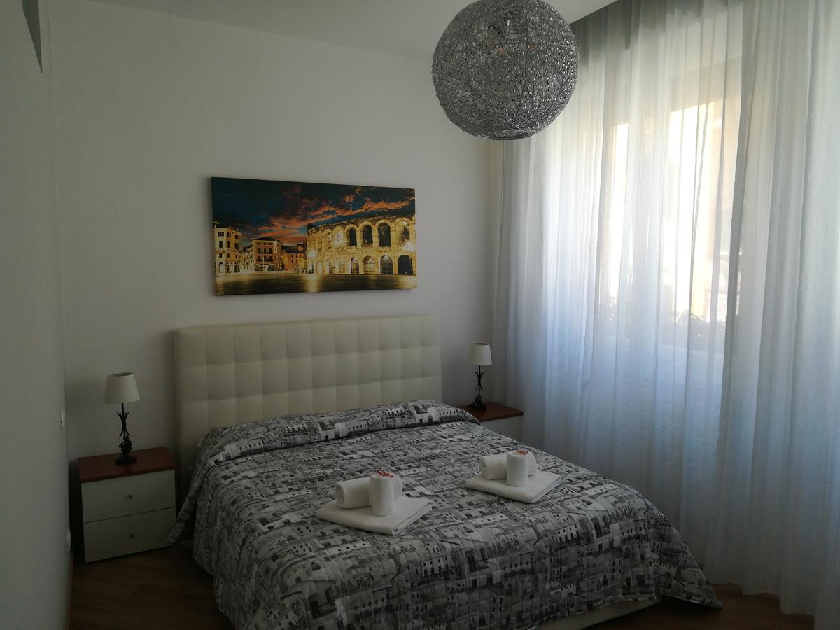 Hotel A Casa Di Luca Werona Zewnętrze zdjęcie