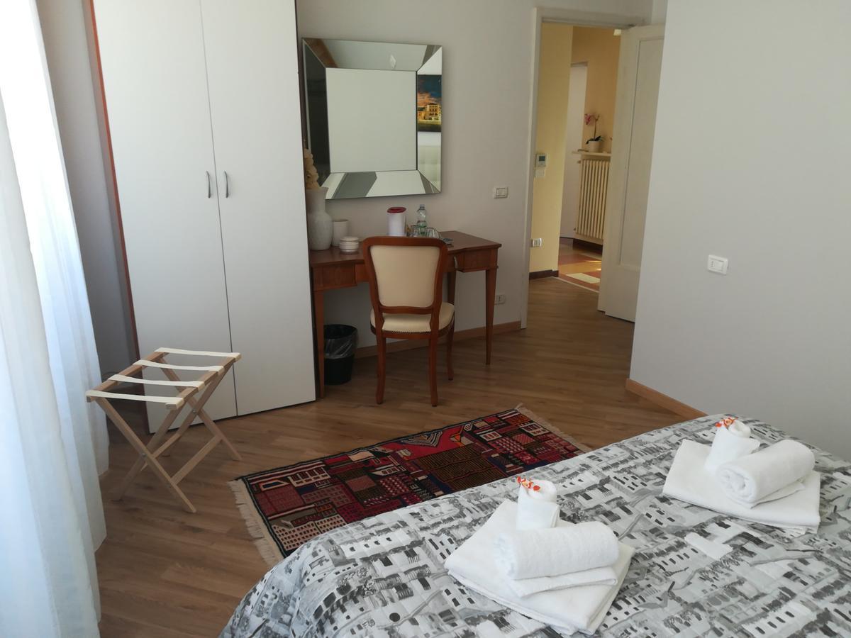 Hotel A Casa Di Luca Werona Zewnętrze zdjęcie