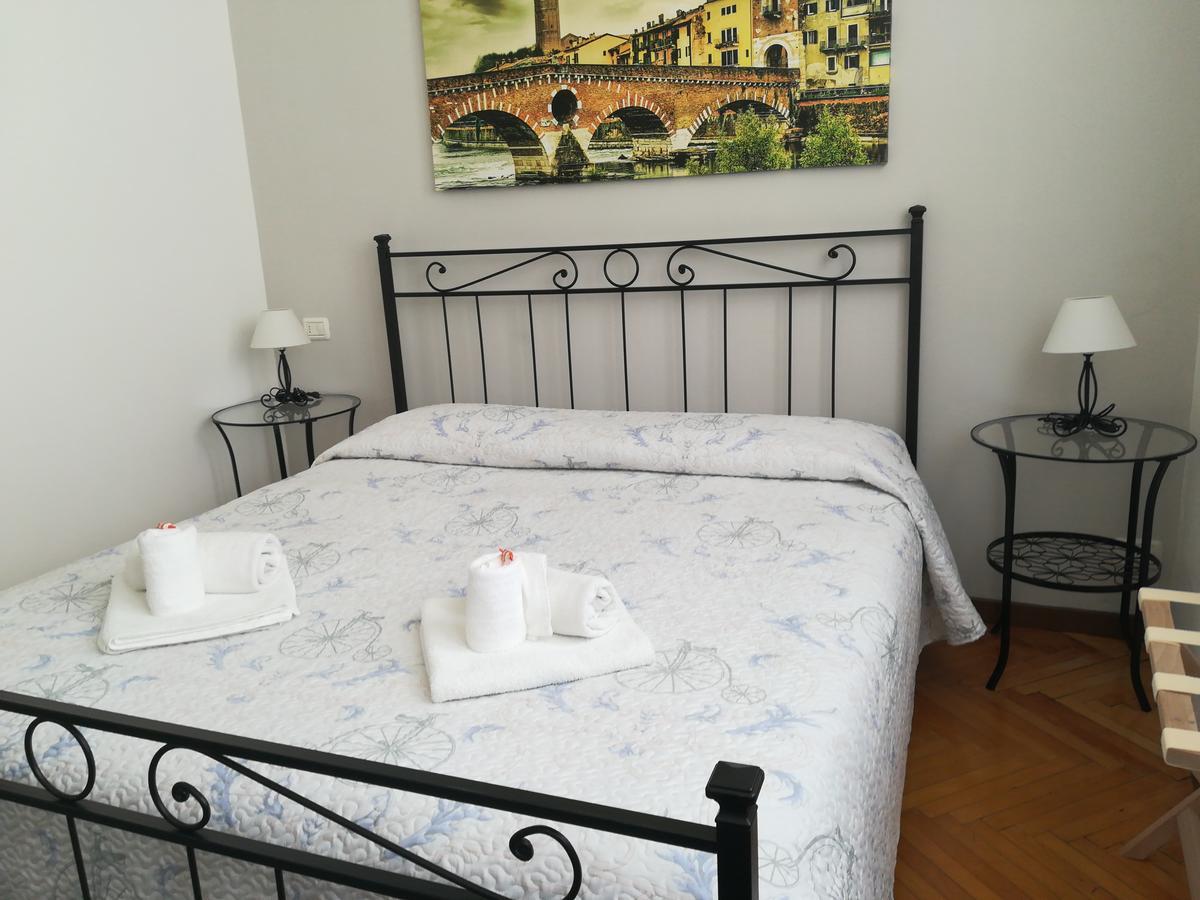 Hotel A Casa Di Luca Werona Zewnętrze zdjęcie