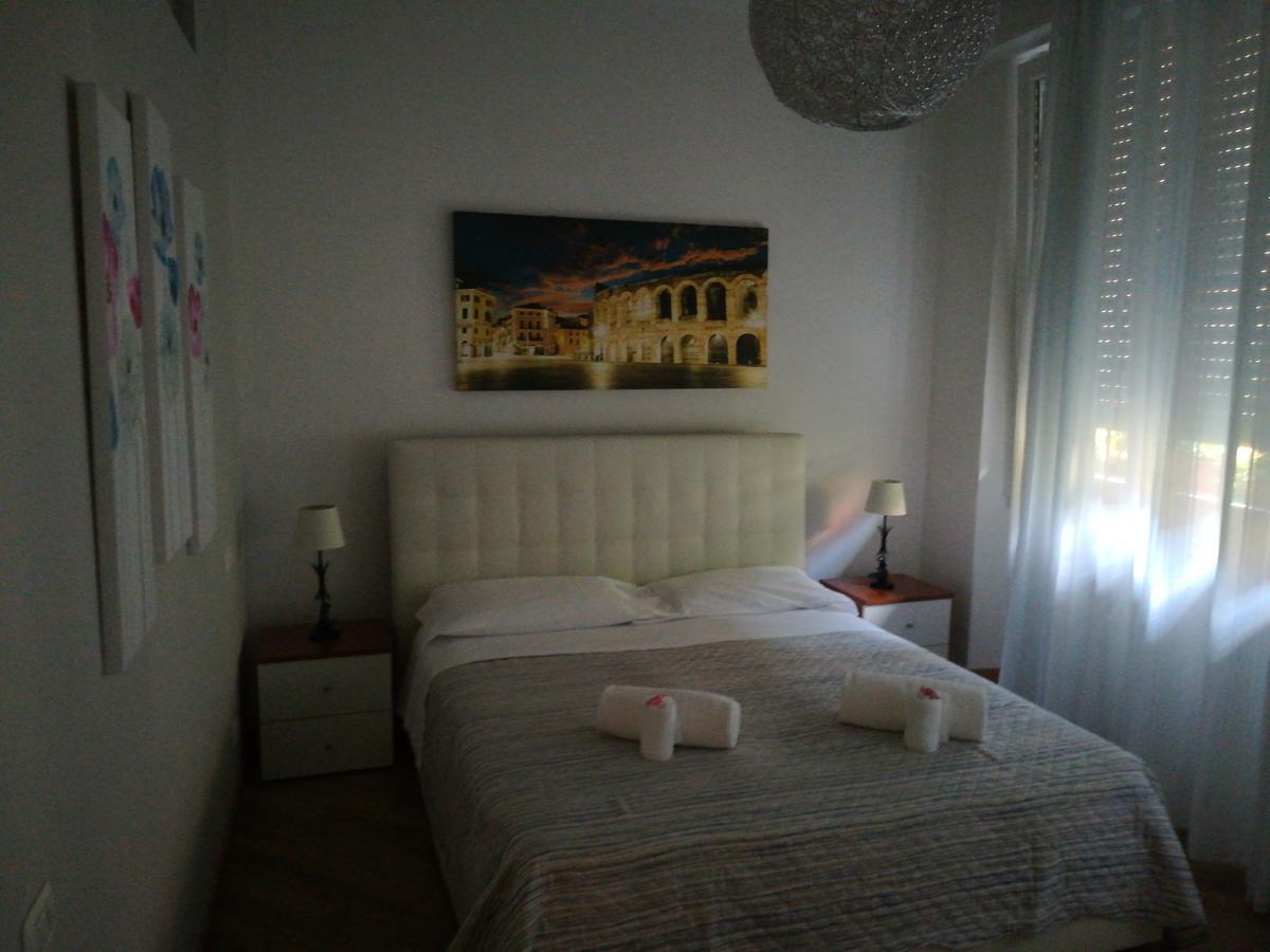 Hotel A Casa Di Luca Werona Zewnętrze zdjęcie
