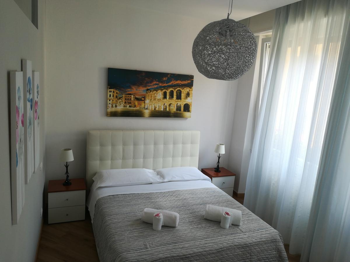Hotel A Casa Di Luca Werona Zewnętrze zdjęcie
