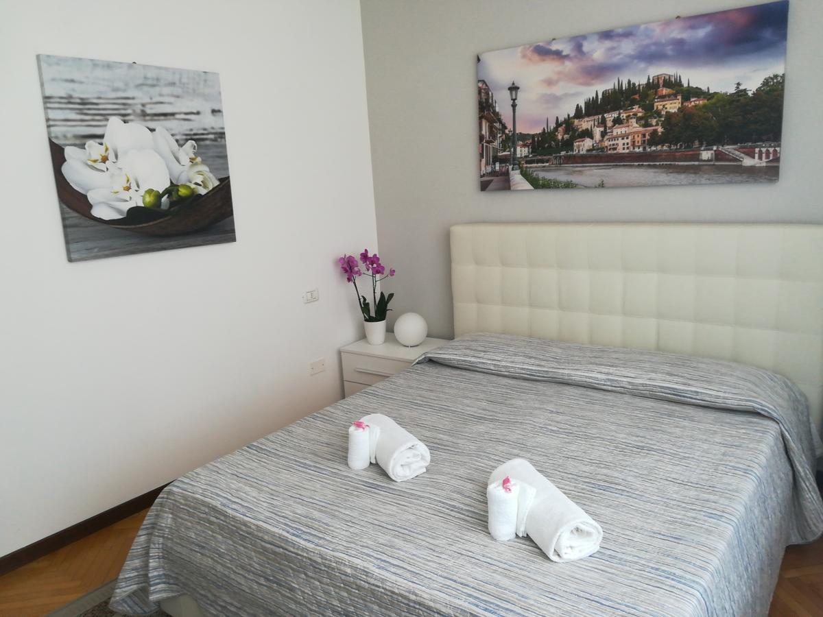 Hotel A Casa Di Luca Werona Zewnętrze zdjęcie