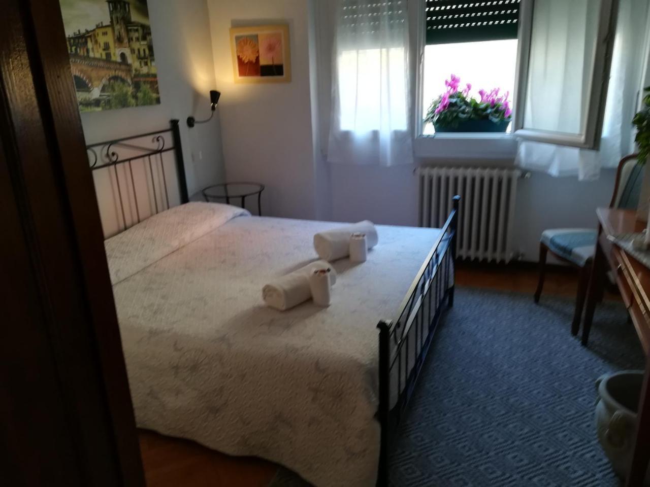 Hotel A Casa Di Luca Werona Zewnętrze zdjęcie