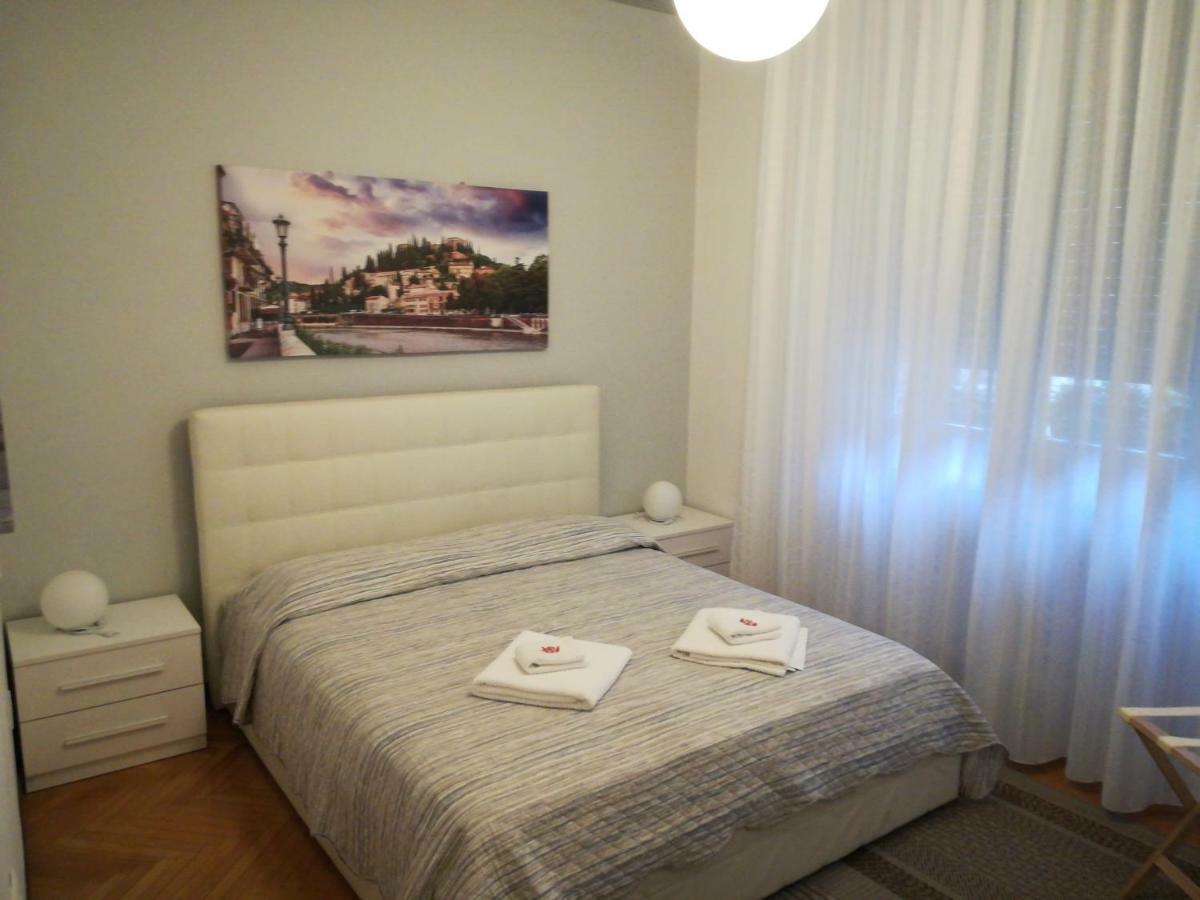 Hotel A Casa Di Luca Werona Zewnętrze zdjęcie